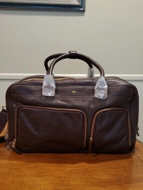 NEW Mark & Graham Large Leather Duffle Bag